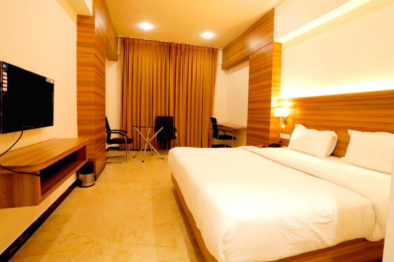Hotel Palm Pacific Kota  Εξωτερικό φωτογραφία